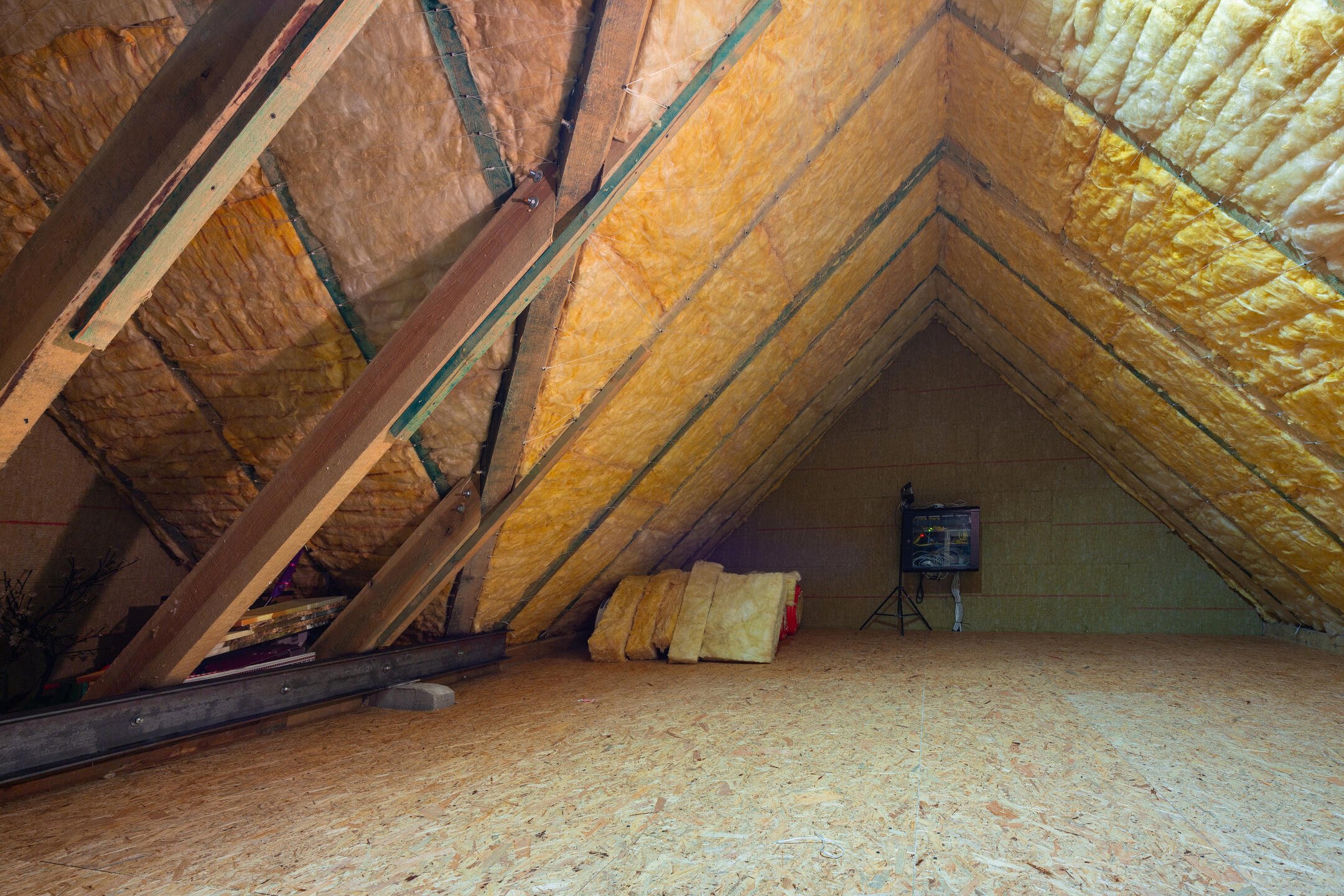 attic insulation cost-attic fully insulated
