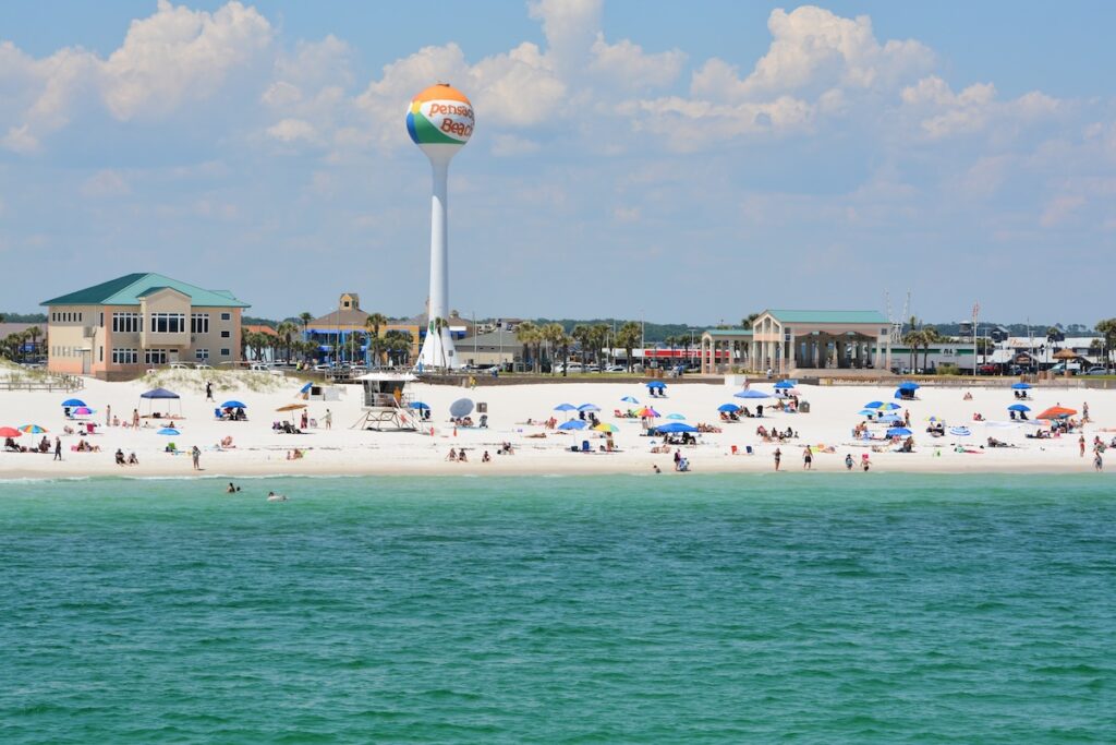 Beach goers at Pensacola Beach in Escambia County, Florida on the Gulf of Mexico, USA
