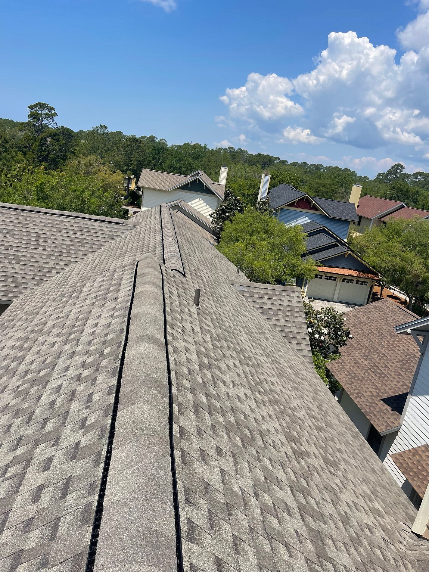 Weathered Wood GAF Timberline HDZ architectural shingle roof installed on a home in Bonifay, Florida