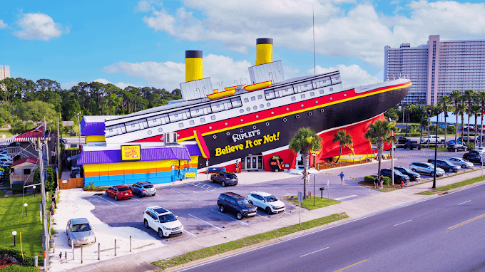 Ripley’s Believe It or Not commercial roof replacement project in Panama City Beach, Florida