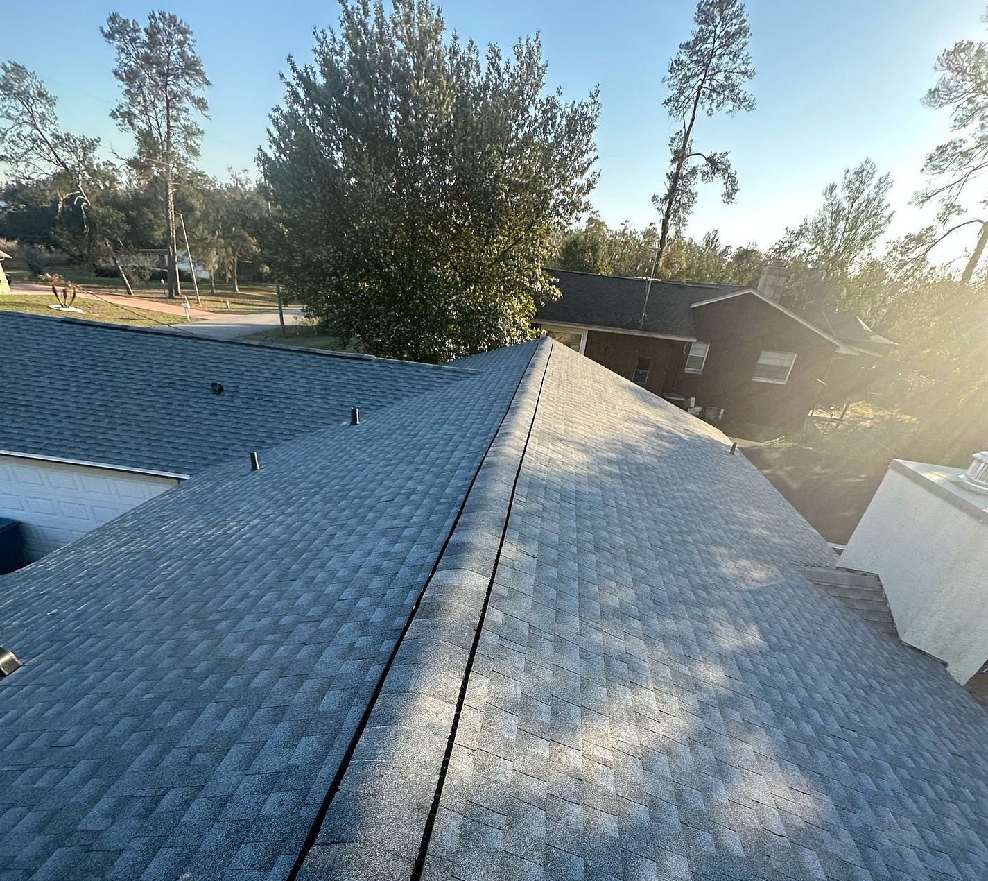 Nantucket Morning GAF Timberline HDZ architectural shingle roof installed on a home in Spring Hill, Florida