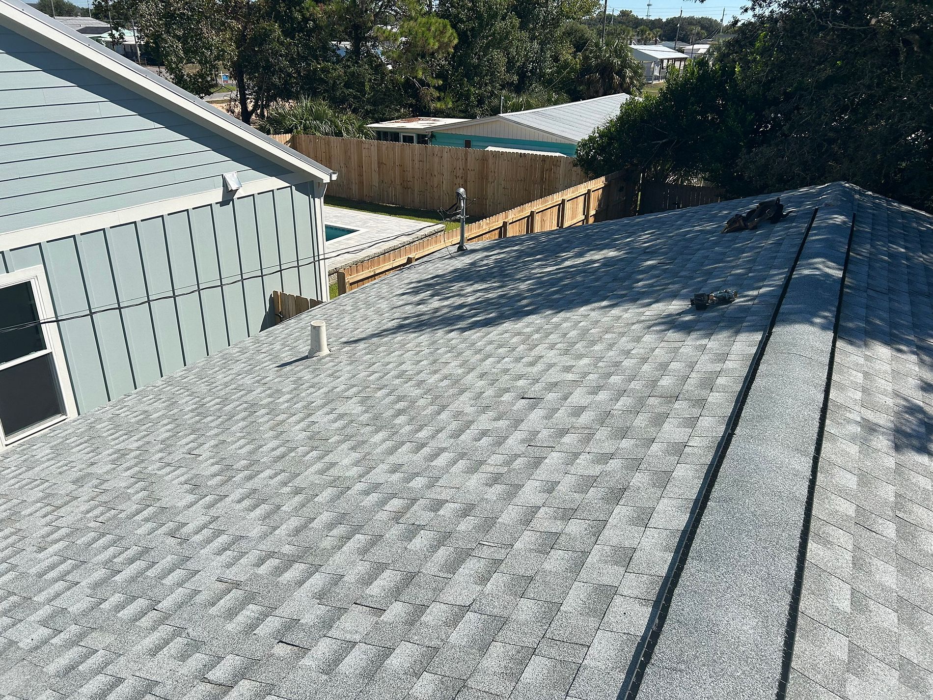 Birchwood GAF Timberline HDZ architectural shingle roof installed on a home in Bristol, Florida
