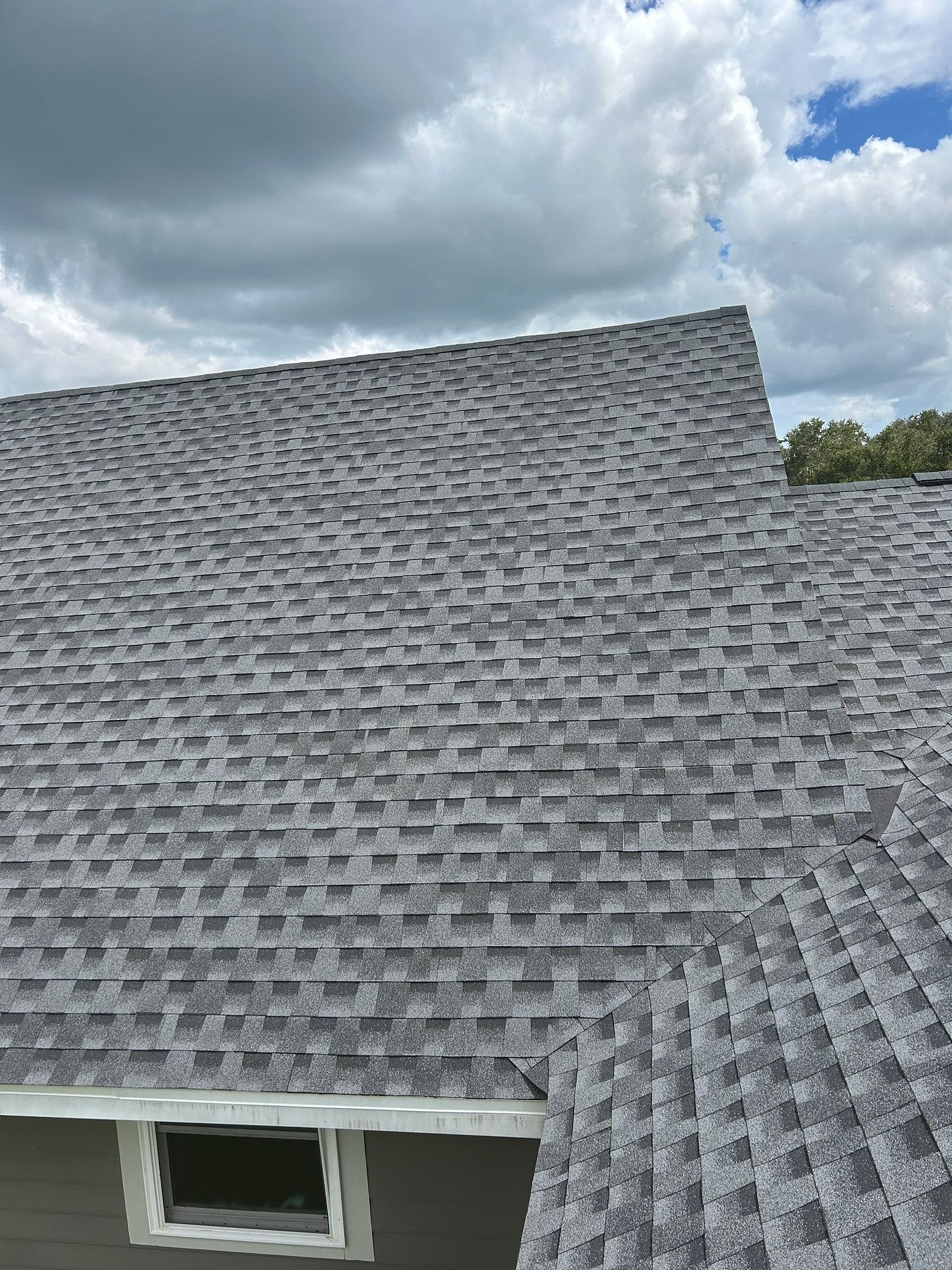 Pewter Gray GAF Timberline HDZ architectural shingle roof installed on a home in Zolfo Springs, Florida