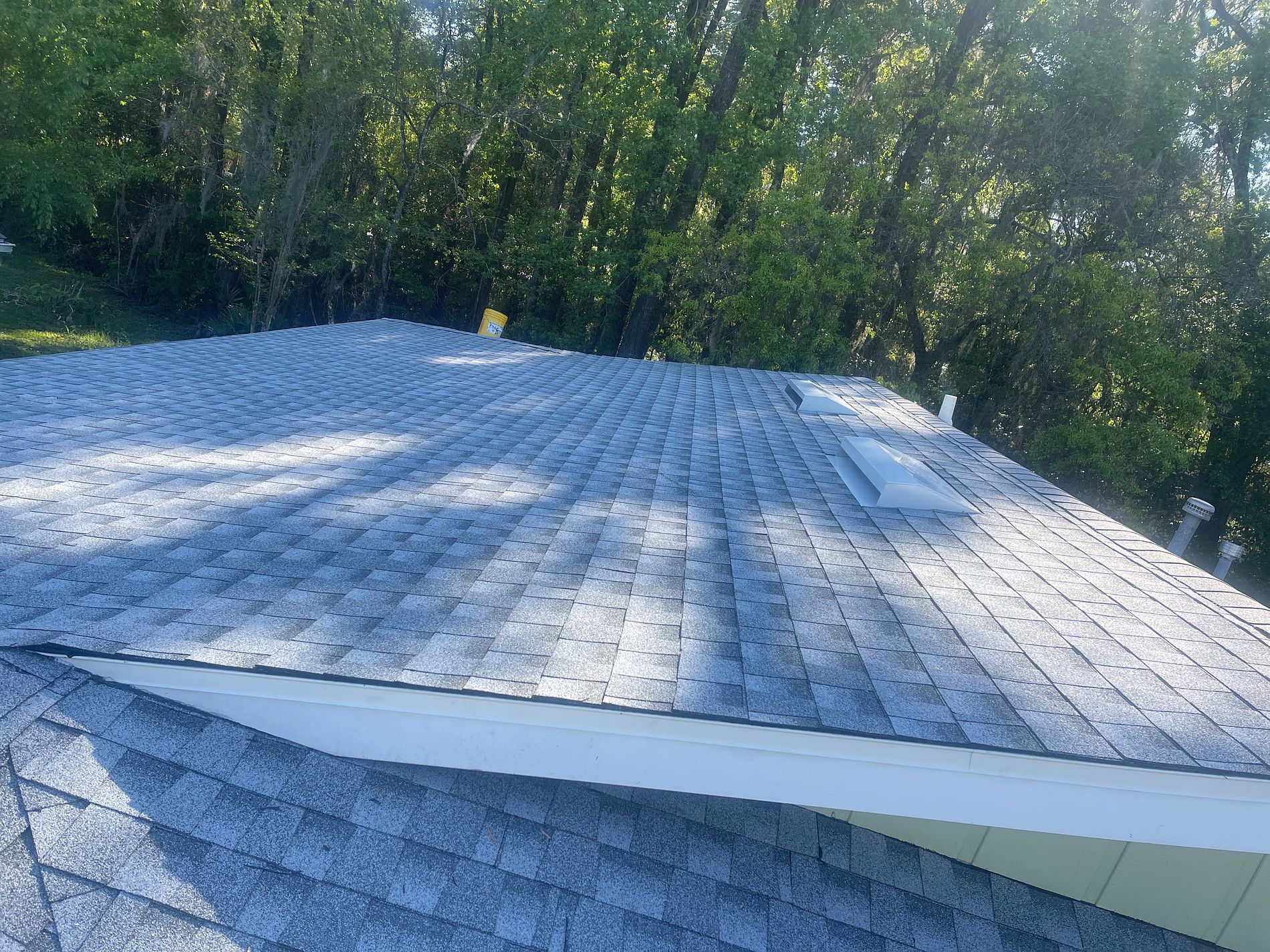 Birchwood GAF Timberline HDZ architectural shingle roof installed on a home in Cross City, Florida