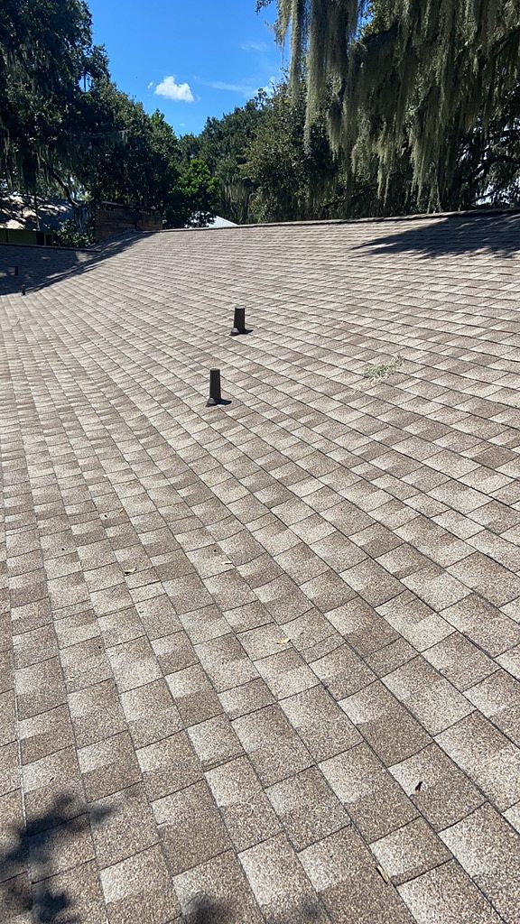 Driftwood GAF Timberline HDZ architectural shingle roof installed on a home in Madison, Florida